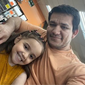 Meet your Posher, Jonathan